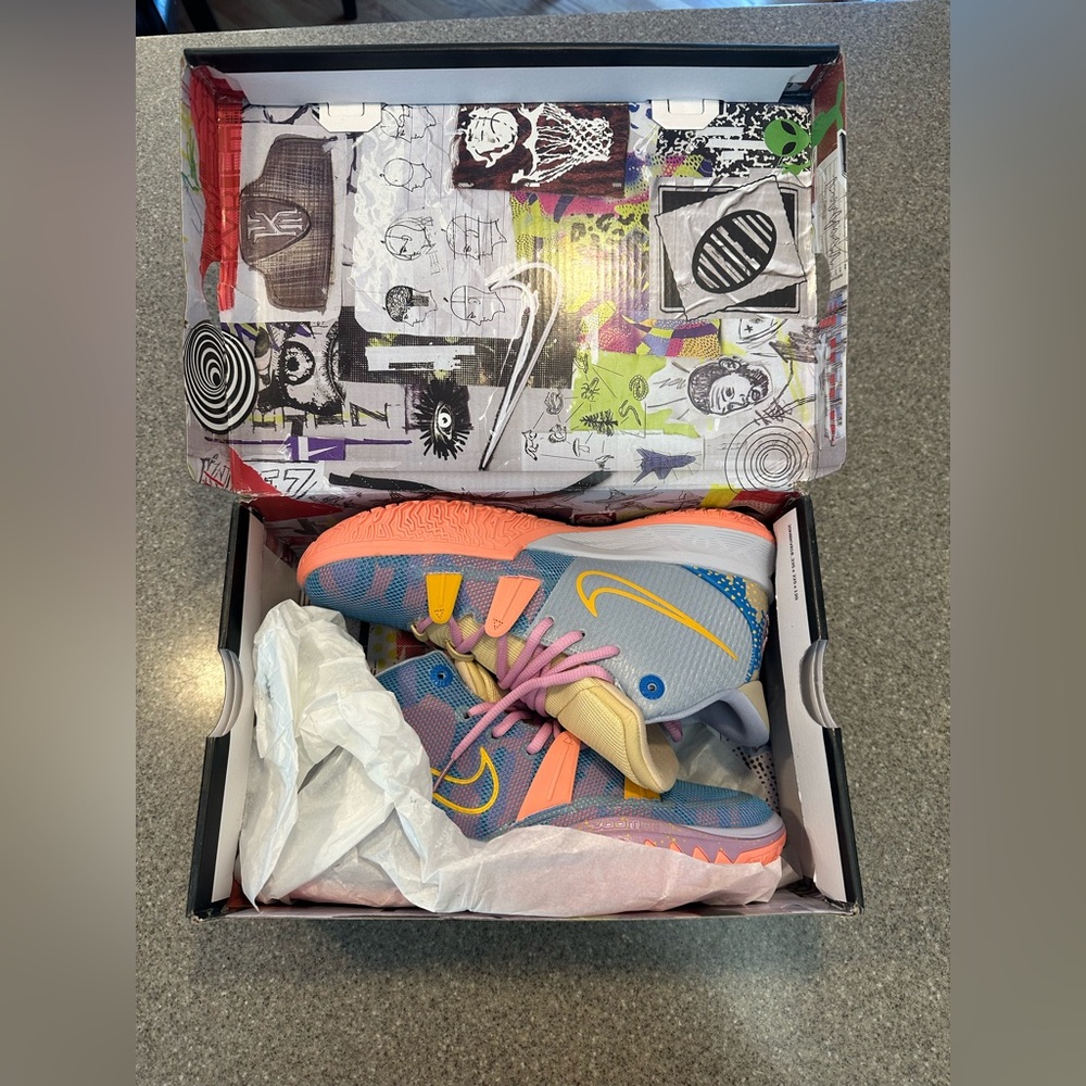 Kyrie Nike Multicolor Athletic Shoes for Women